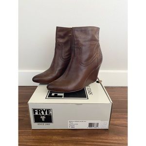 Frye “Regina” Leather Wedge Booties, Women’s 7.5M